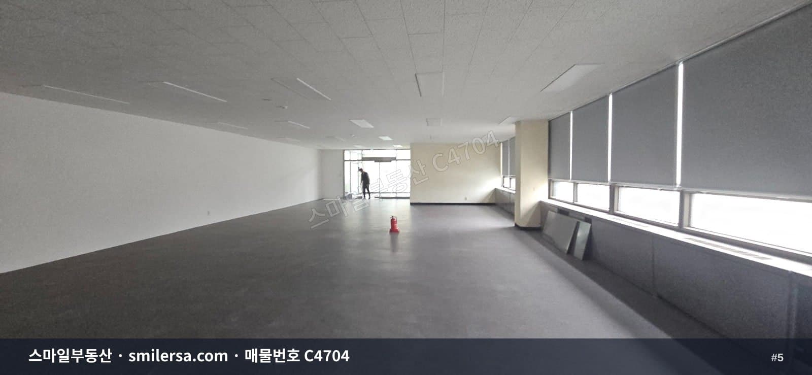 수안역 인근 중형사무실, 전용 52평 냉난방 완비 썸네일 5