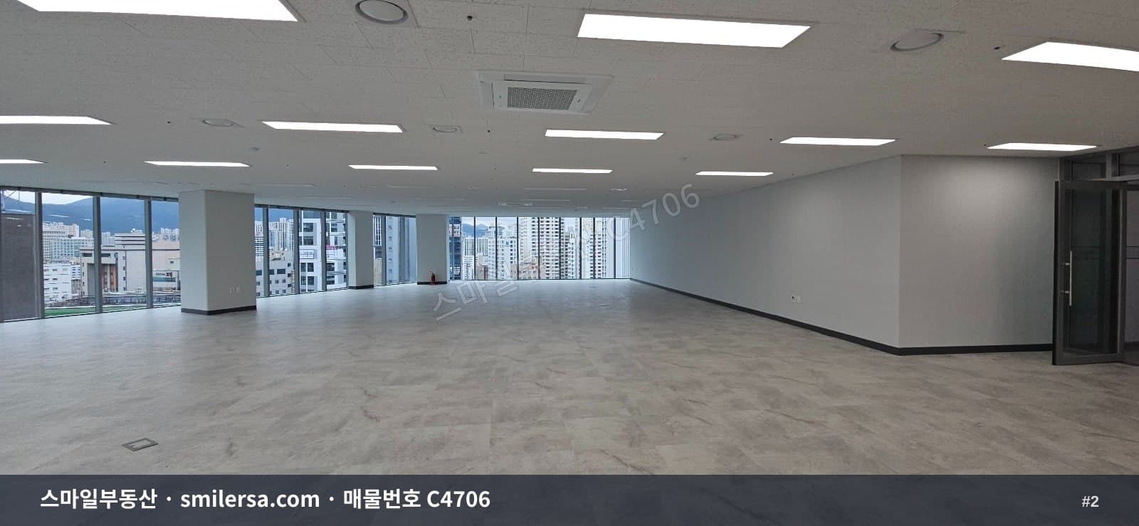 연산역 인근 신축 대형 사무실, 전망과 접근성 모두 갖춘 176평 썸네일 2