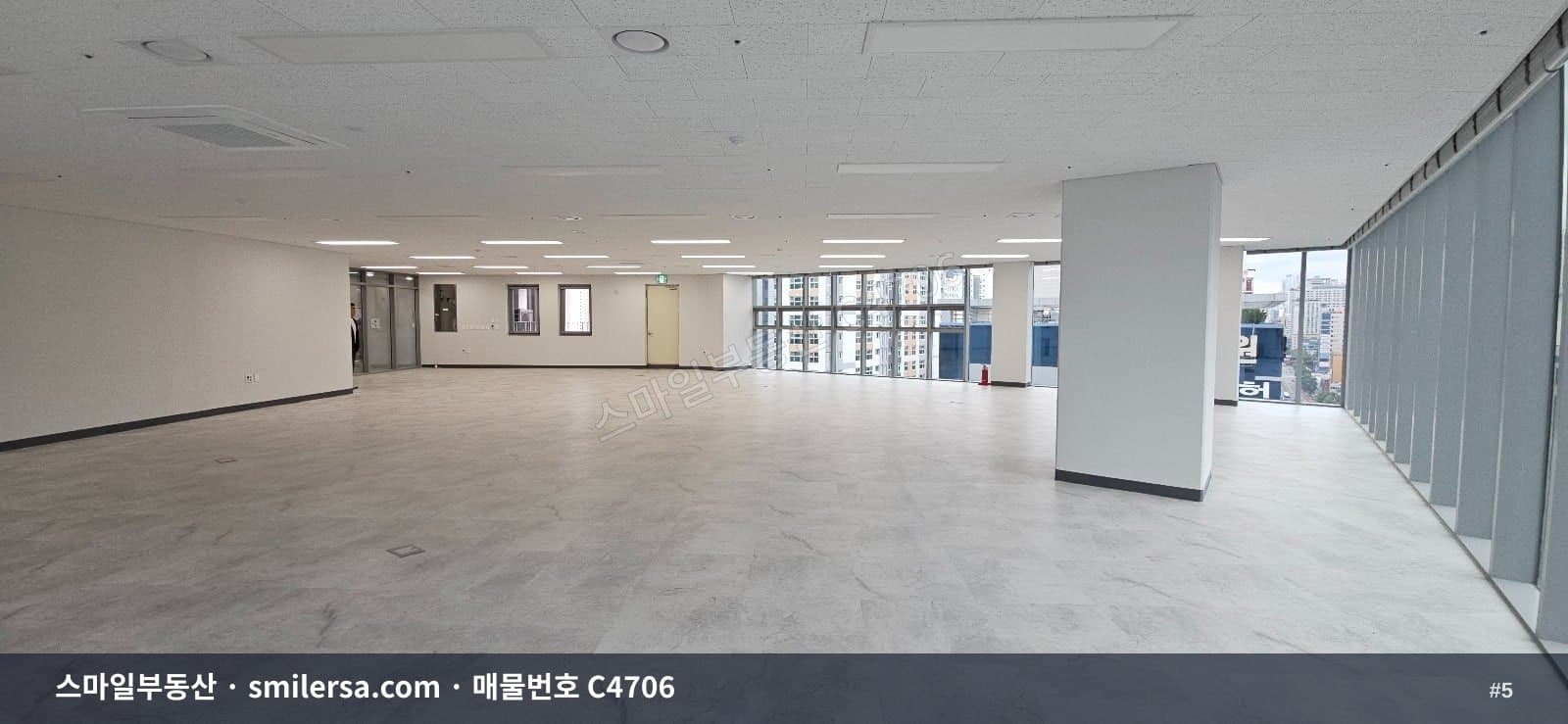 연산역 인근 신축 대형 사무실, 전망과 접근성 모두 갖춘 176평 썸네일 5
