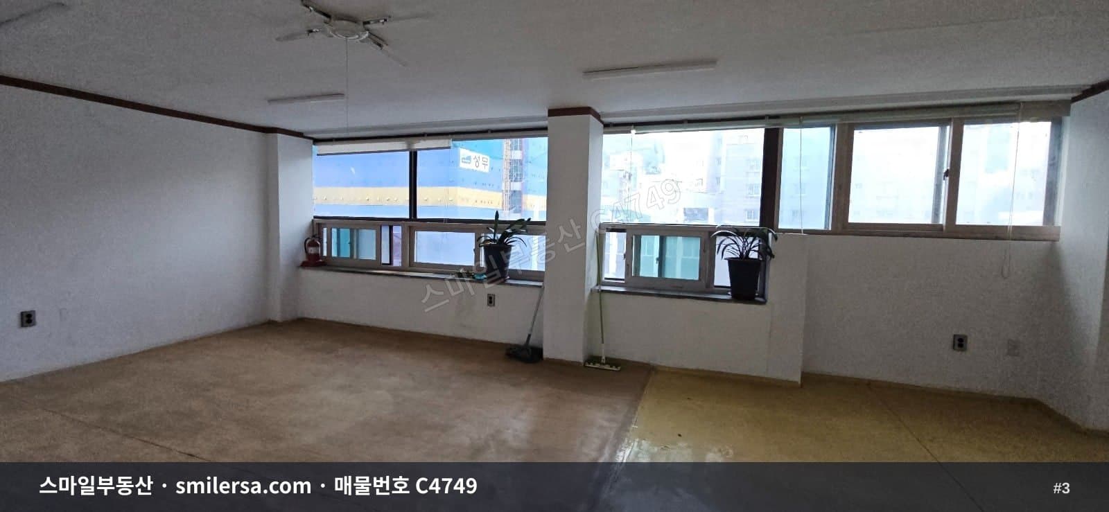 미남역 인근 가성비 좋은 소형 사무실, 온천동 20평 월세 썸네일 3