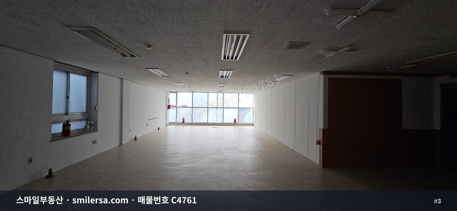 장산역 롯데시네마 인근 중형 상가, 학원·뷰티샵 검토 가능한 30평 썸네일 3