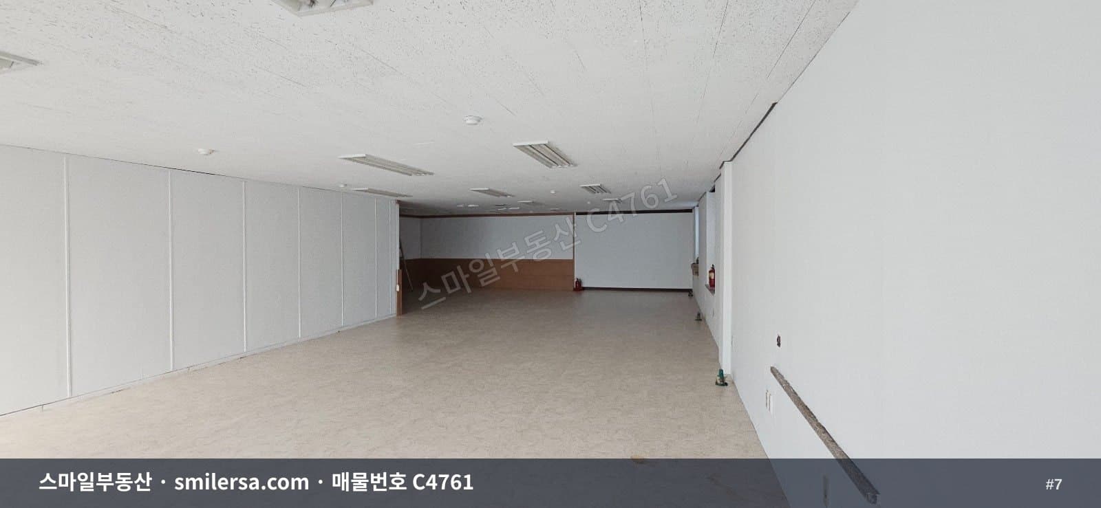 장산역 롯데시네마 인근 중형 상가, 학원·뷰티샵 검토 가능한 30평 썸네일 7