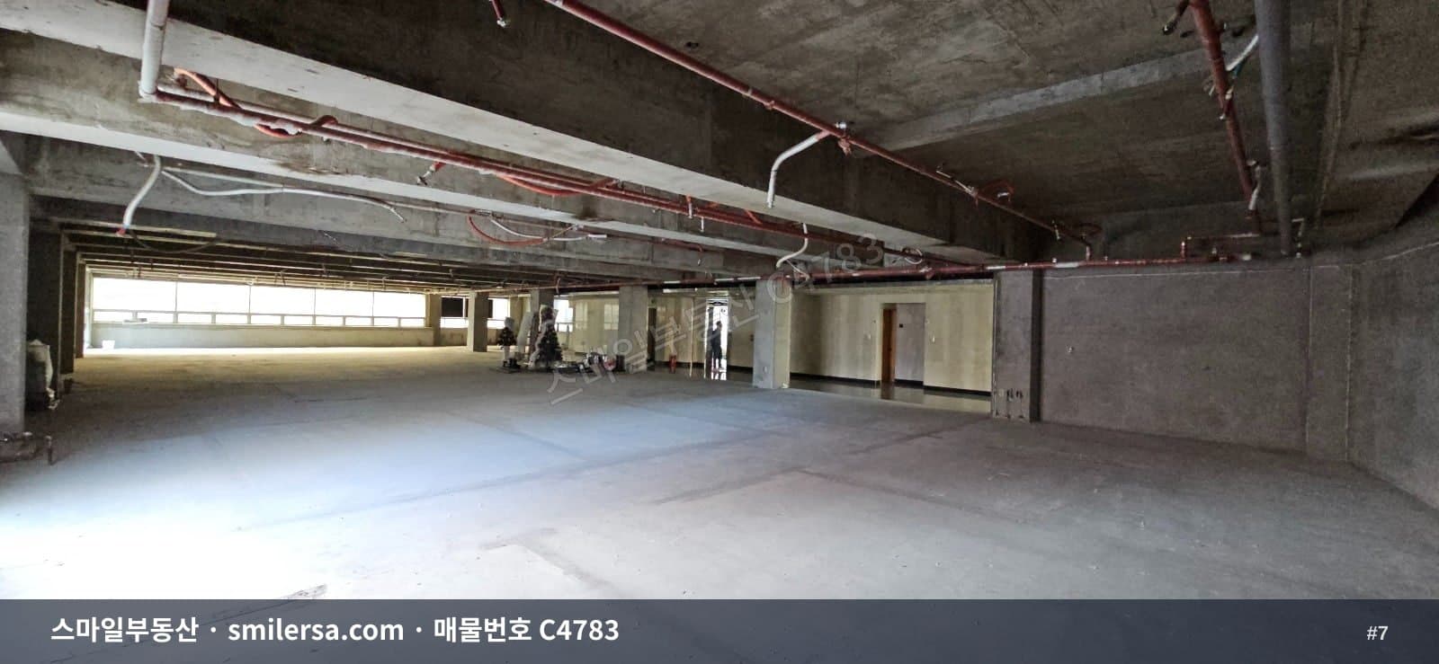 장산역 NC백화점 인근 대형 학원·사무실 공간, 177평 규모 썸네일 7