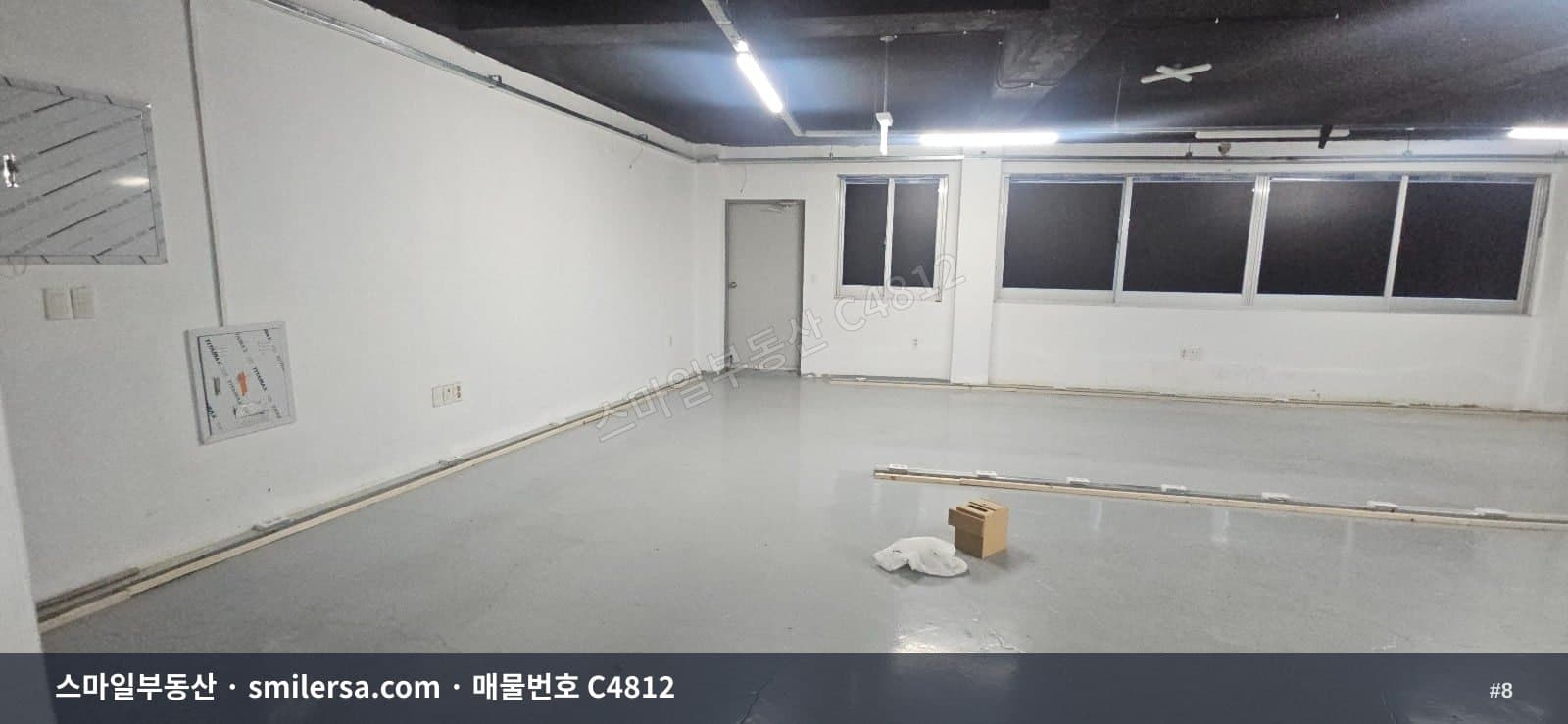 서면역 인근 90평 대형 사무실, 가시성 좋은 2층 공간 썸네일 8