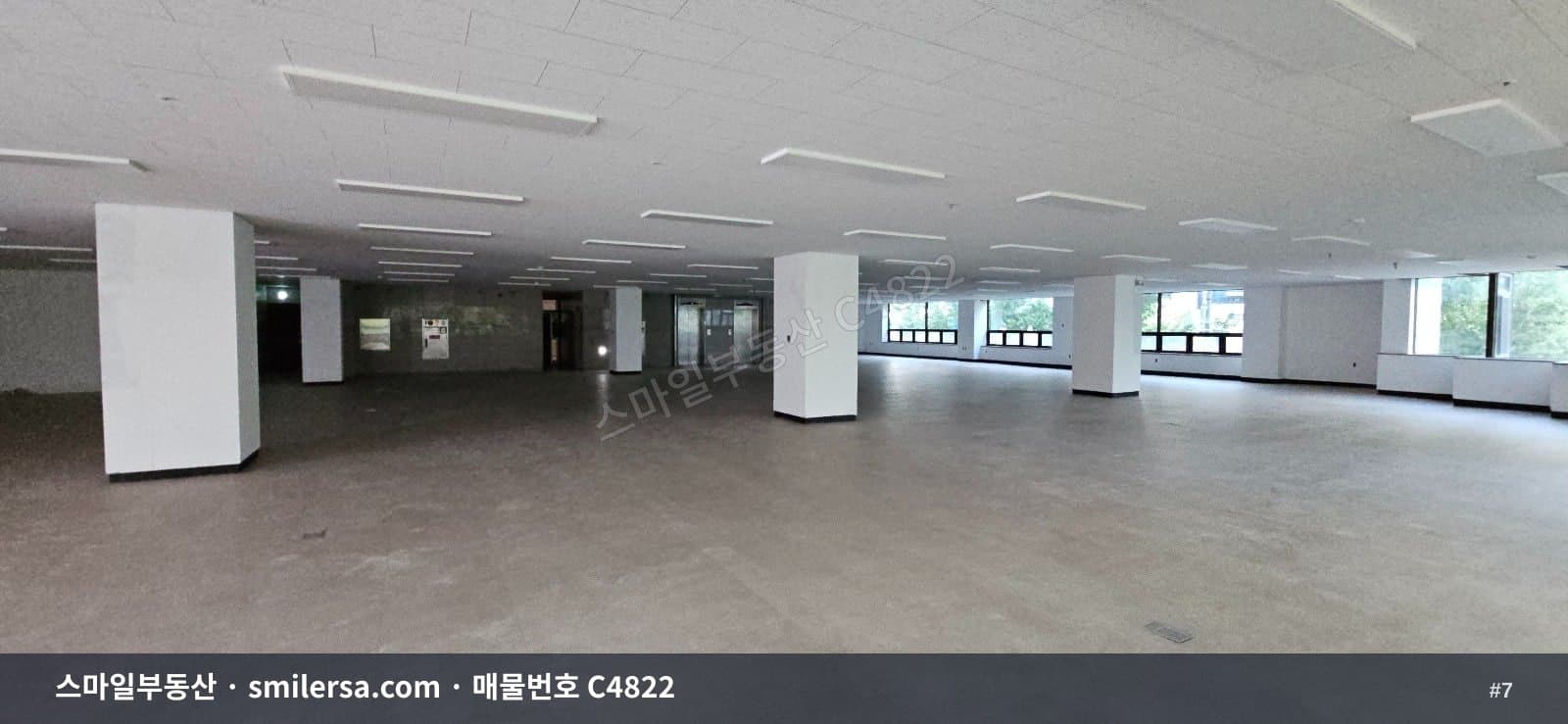 장산역 인근 250평 대형 사무실, 학원 가능한 역세권 매물 썸네일 7