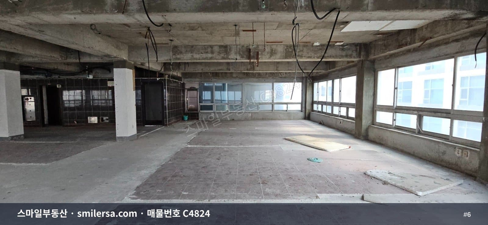 장산역 인근 100평대 대형 상가·사무실, 주차 걱정 없는 5층 공간 썸네일 6