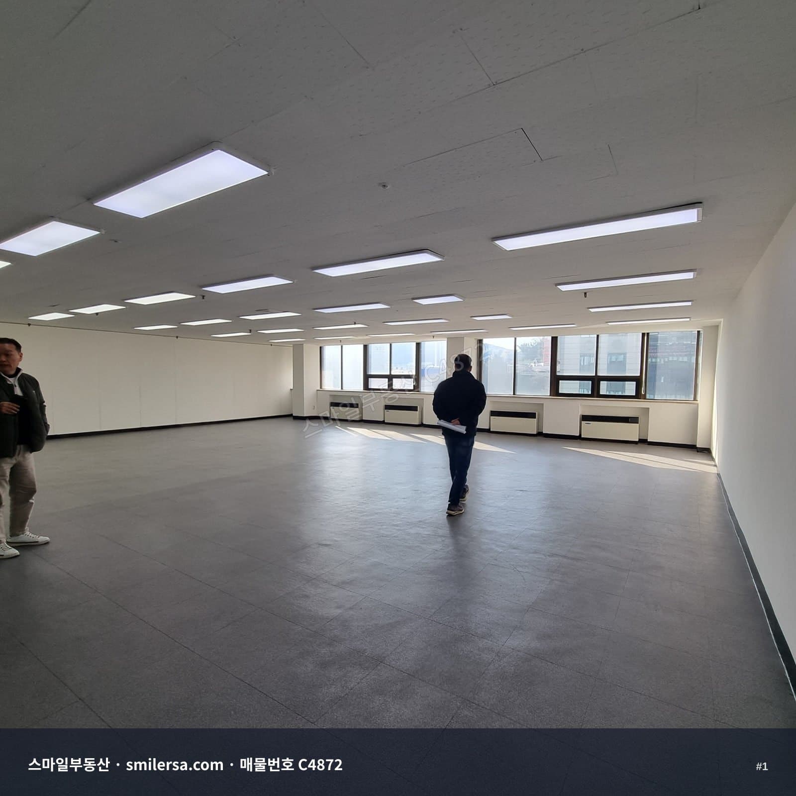 부산광역시 중구 중앙동4가 사무실 내부 사진 C4872