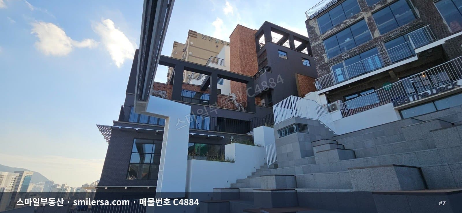 초량 이바구길 인근 전망 좋은 상가, 1·2동 연결 공간 썸네일 7