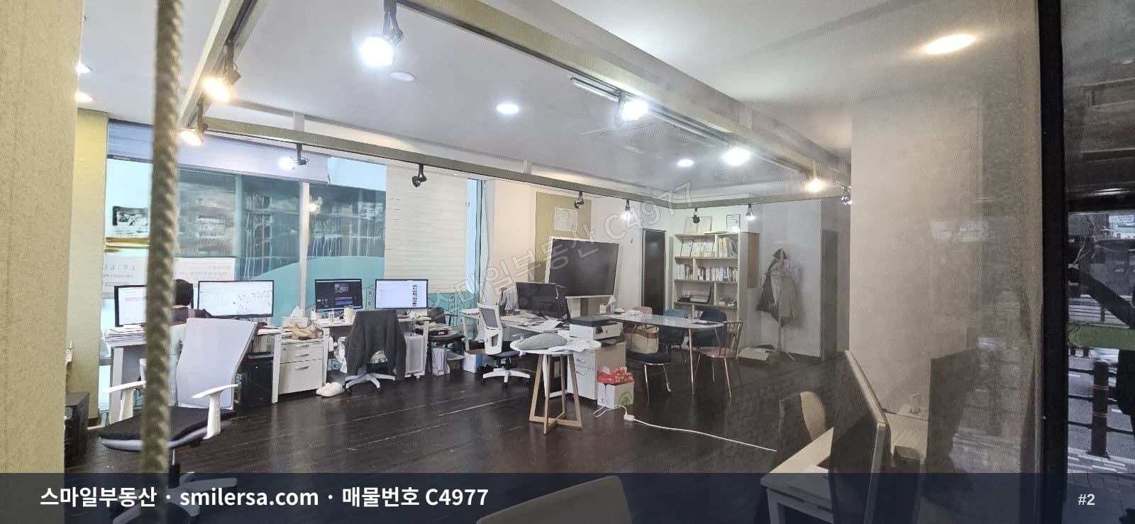 해운대역 인근 대로변 중소형 상가, 2층 23평 월세 썸네일 2