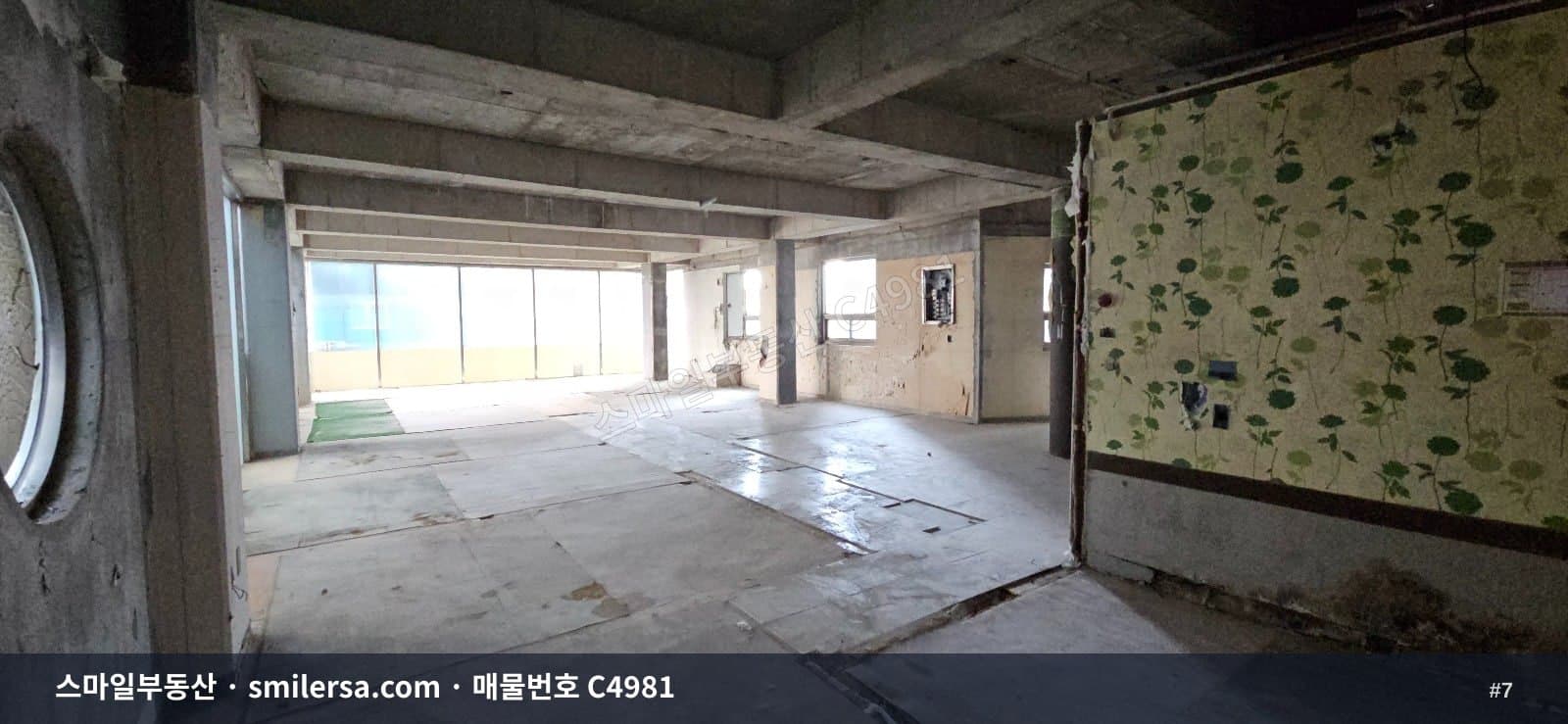 해운대역 인근 도로변 50평 사무실, 다양한 업종 검토 가능 썸네일 7