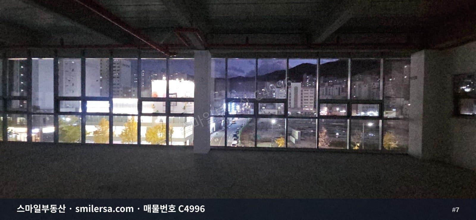 동의대역 대로변 신축 중형사무실, 54평 월세 썸네일 7