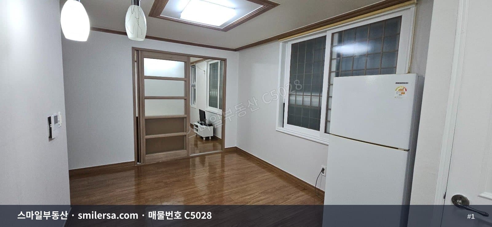 부산광역시 연제구 연산동 사무실 내부 사진 C5028
