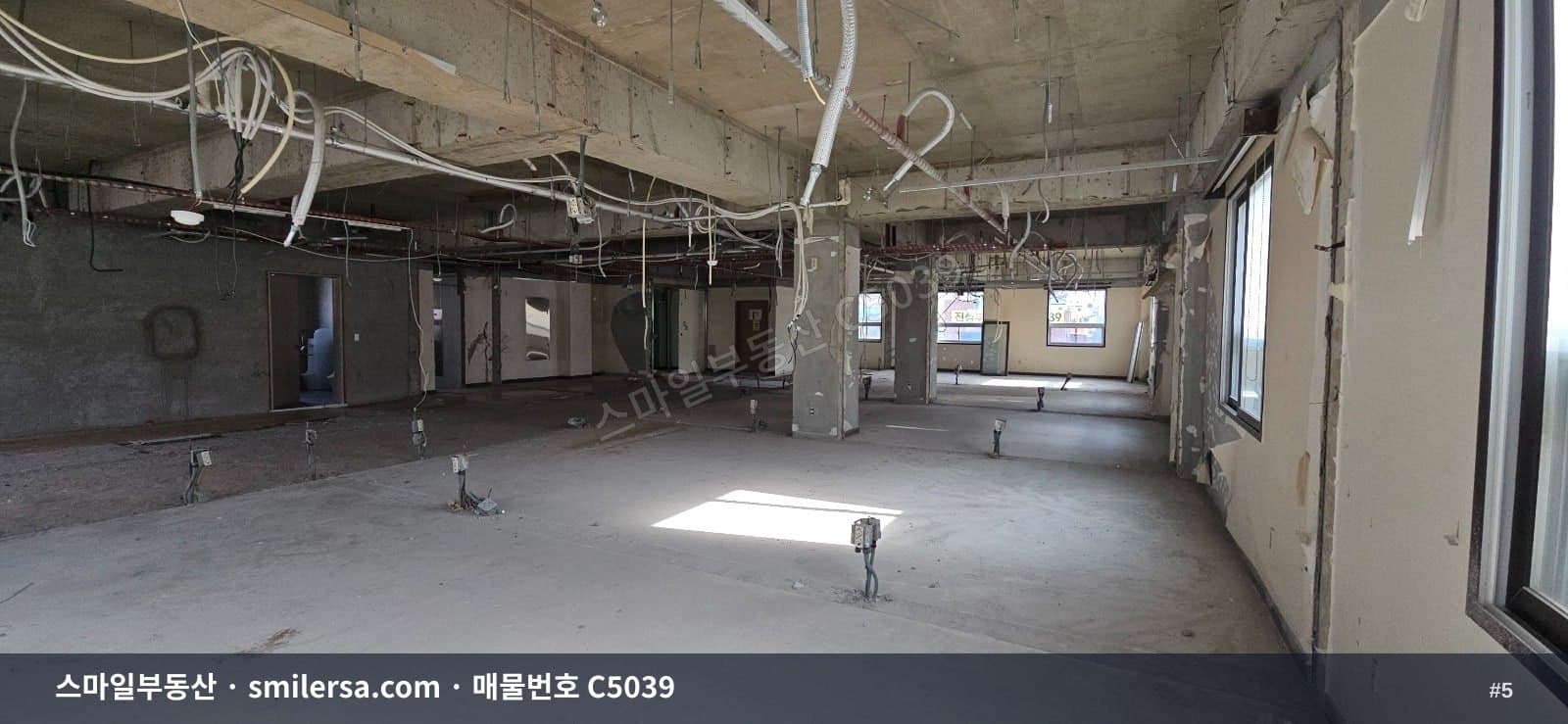 사직역 대로변 인근 100평 사무실, 의원 개원 적합 매물 썸네일 5
