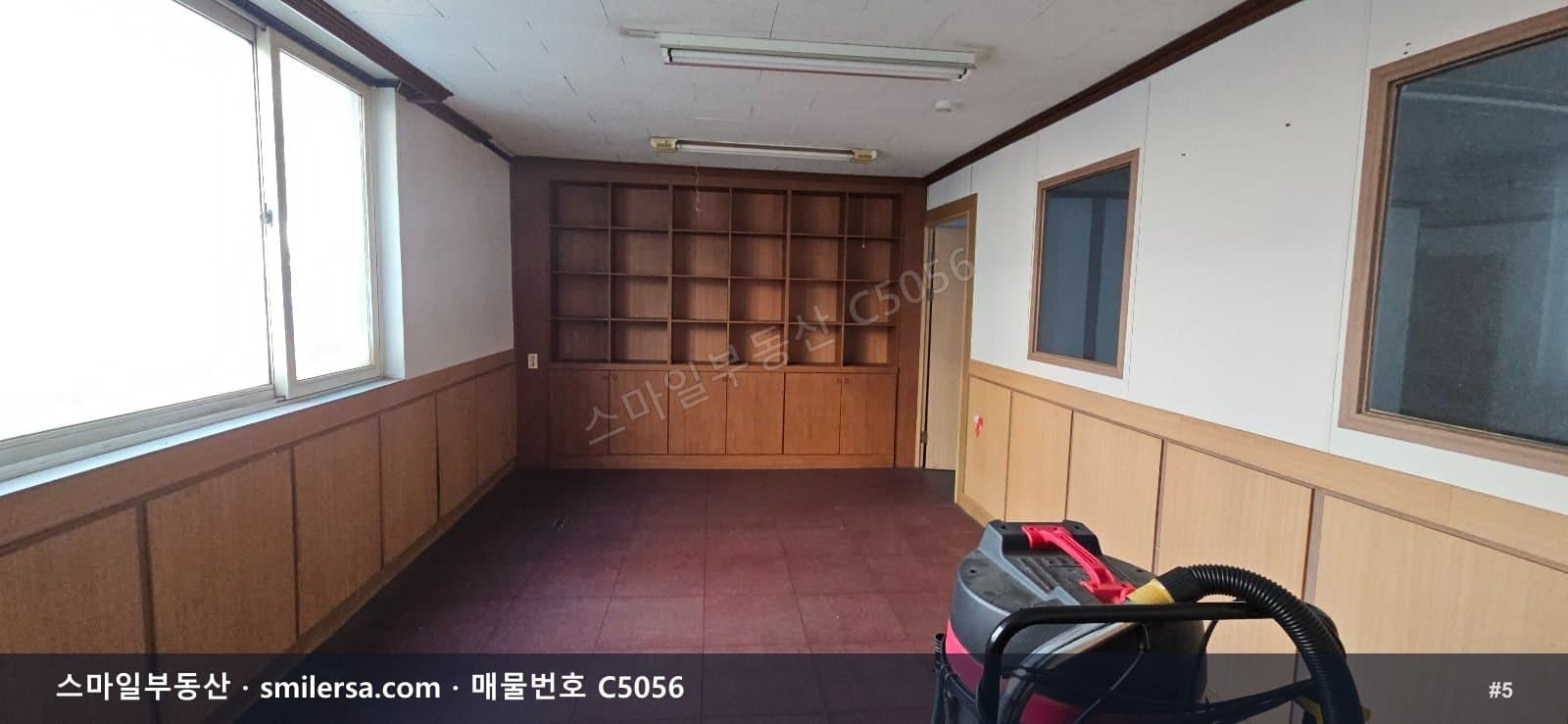 미남역 인근 주택가 도로변 코너 중소형 사무실 썸네일 5
