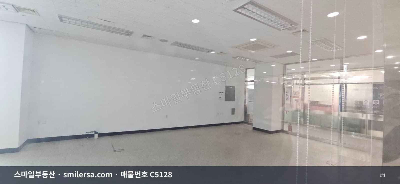 부산광역시 연제구 연산동 사무실 내부 사진 C5128