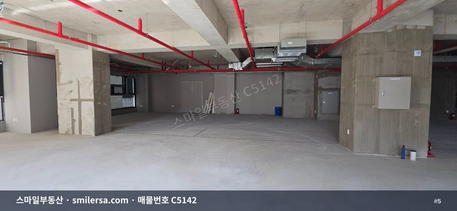 연산역 1번출구 인근 156평 대형 상가, 신축급 초역세권 공간 썸네일 5