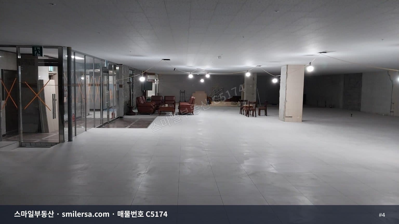 초량역 5번출구 바로 연결, 지하 대형 상가 332평 썸네일 4