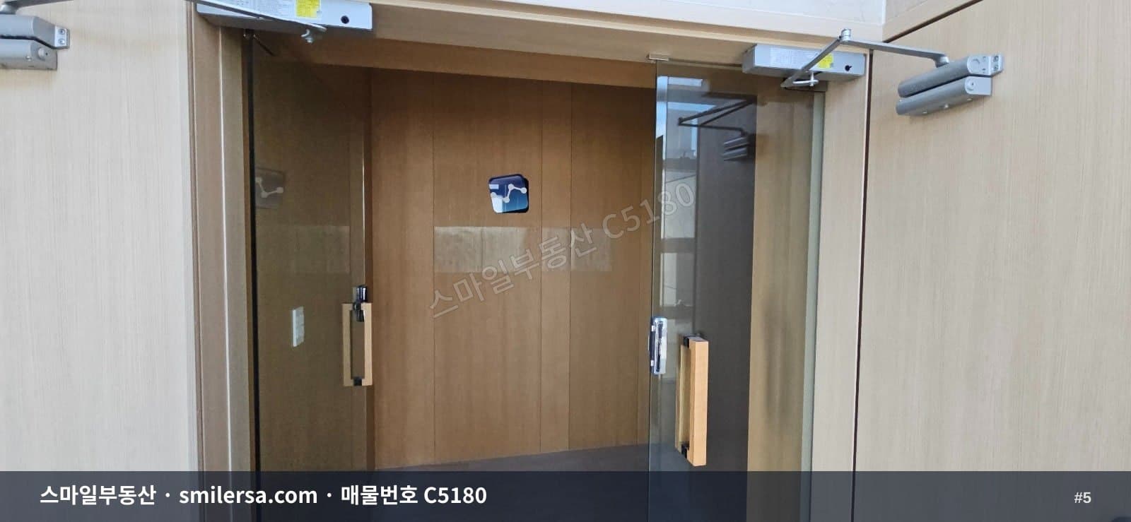 해운대역 인근 대로변 신축 대형 사무실 103평 썸네일 5