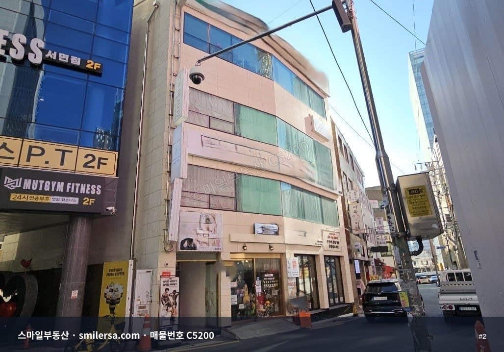 서면역 인근 부전동 4층 건물 매매, 184평 대지 오피스 상권 썸네일 2