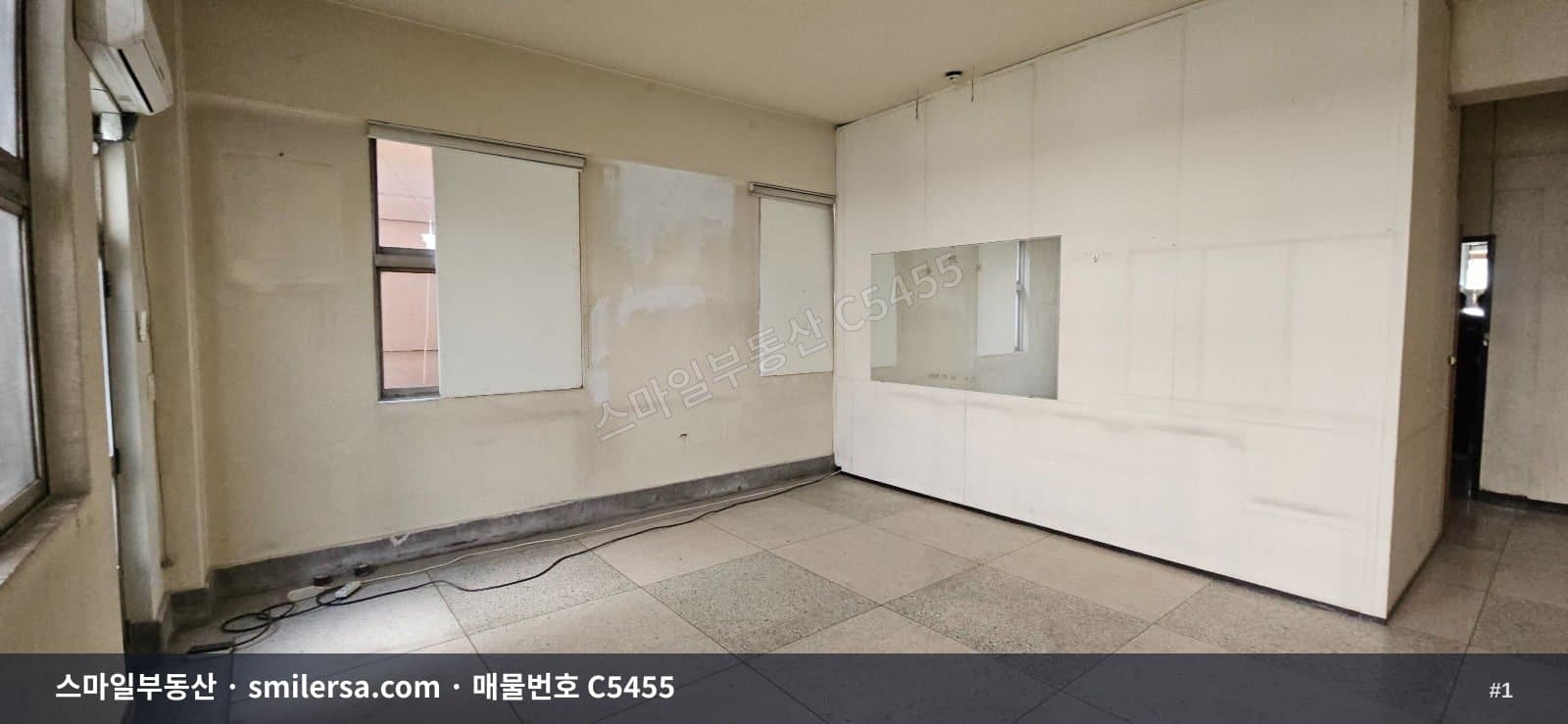 서면역 8번출구 인근 가성비 사무실 20평 월세 - 1