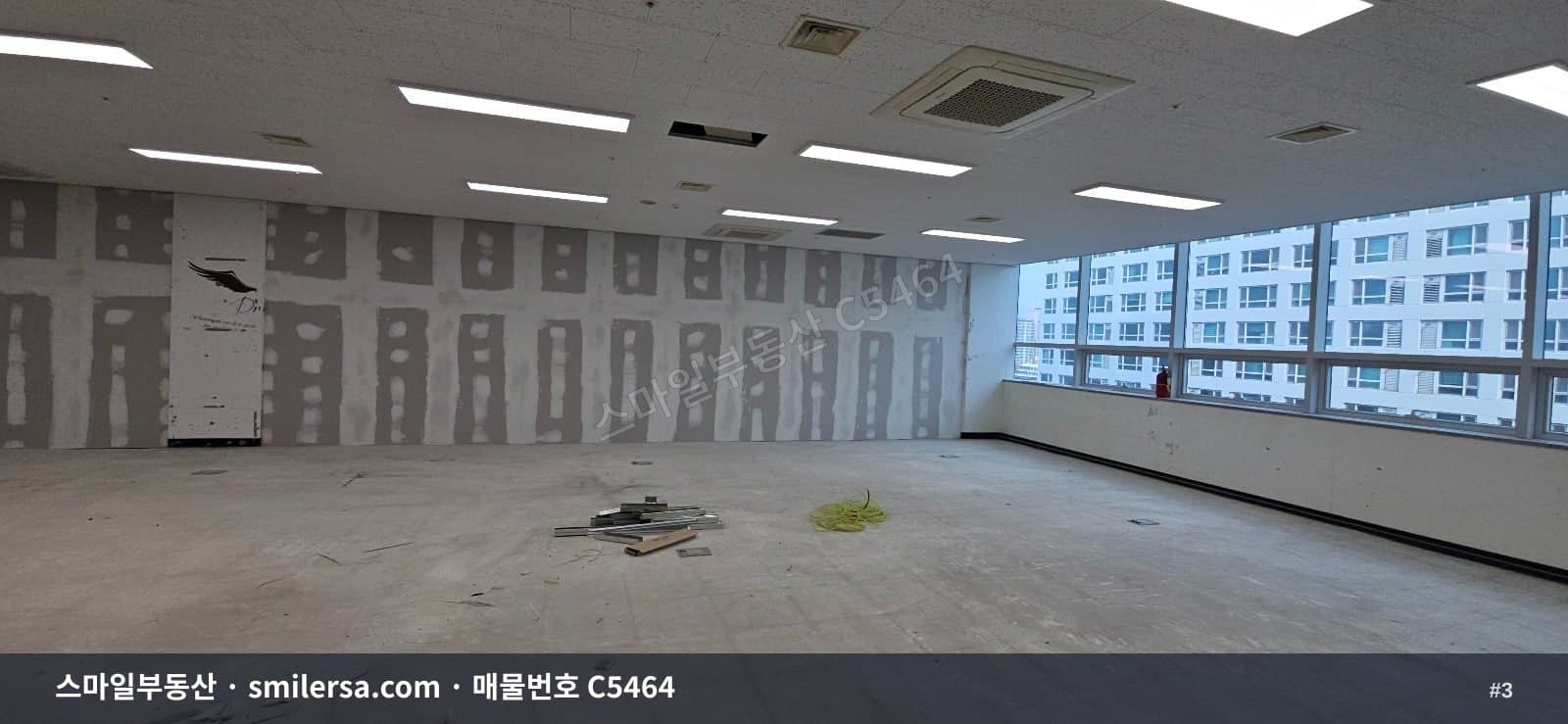 연산역 대로변 신축급 중형사무실, 110평대 역세권 입지 썸네일 3