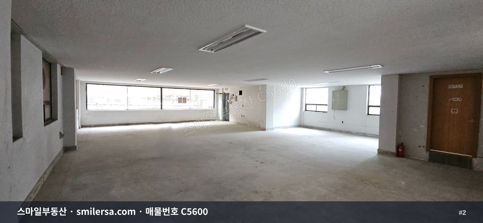 개금역 인근 대로변 46평 사무실, 월세 110에 노출 좋은 공간 썸네일 2