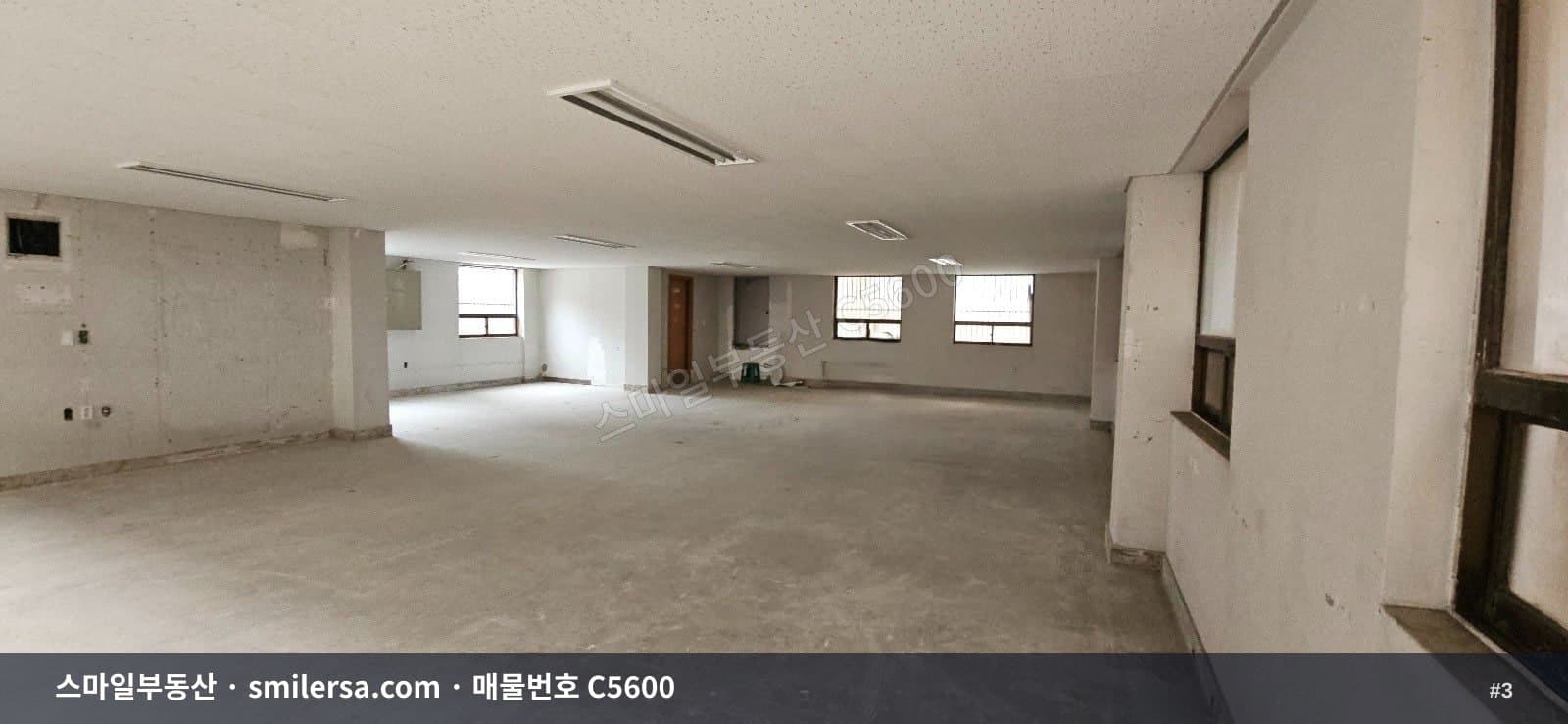 개금역 인근 대로변 46평 사무실, 월세 110에 노출 좋은 공간 썸네일 3