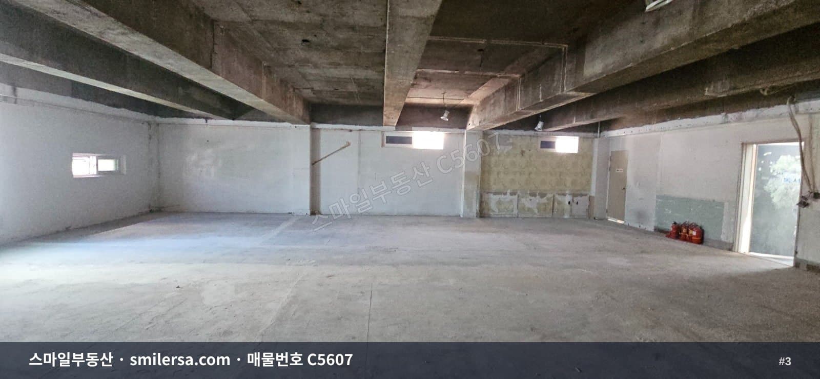 연산동 쌍미천로 인근 52평 사무실, 대로변 노출 좋은 2층 썸네일 3