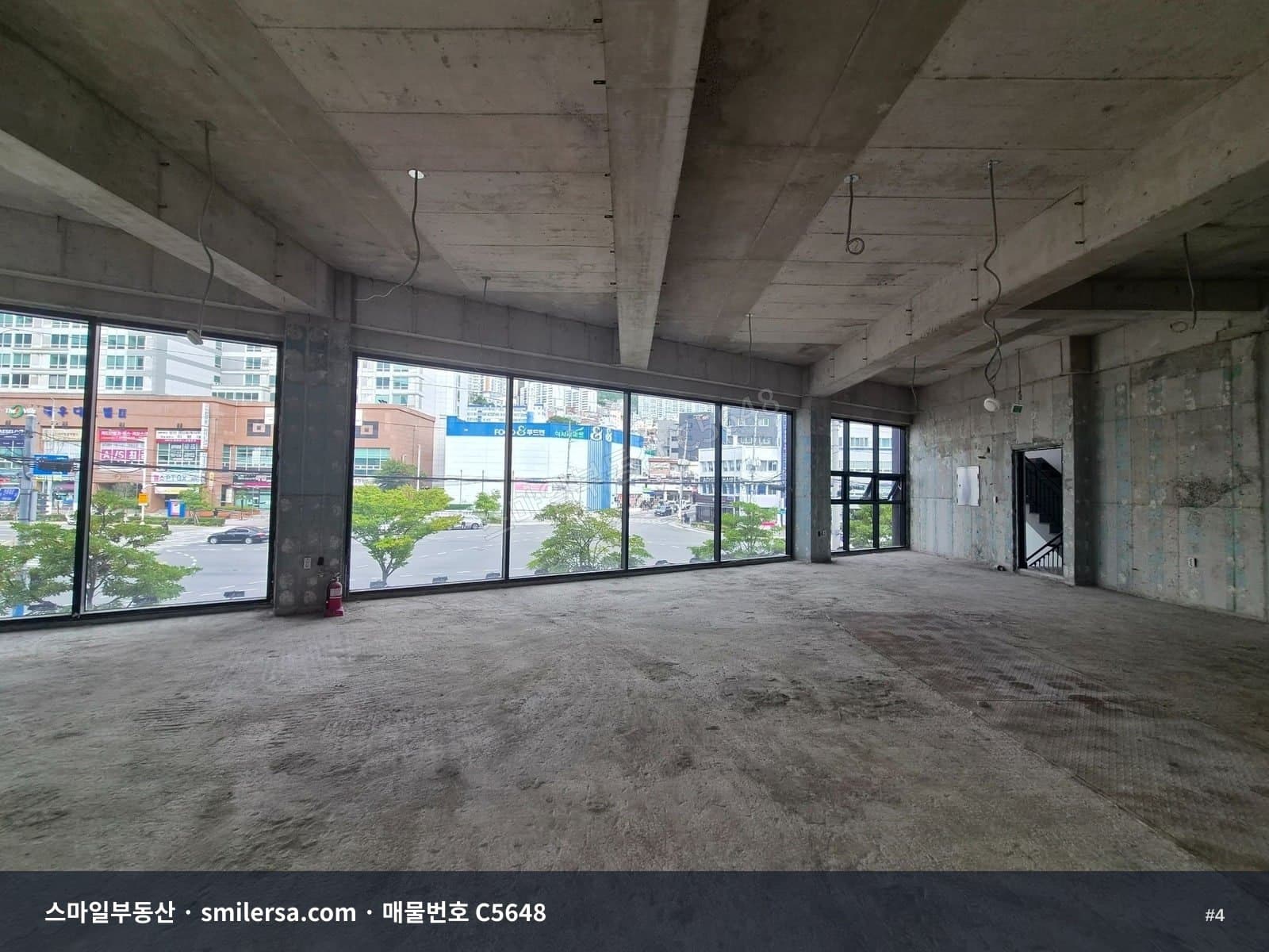 전포동 부전역 인근 대로변 코너 2층 상가 썸네일 4