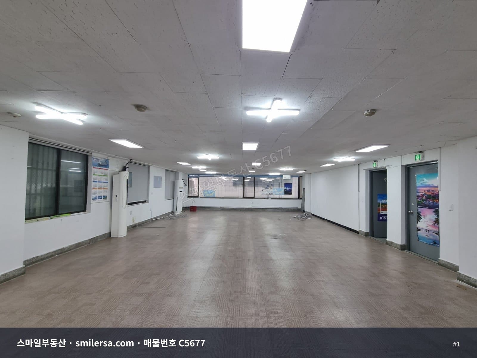 부산광역시 동구 초량동 사무실 내부 사진 C5677