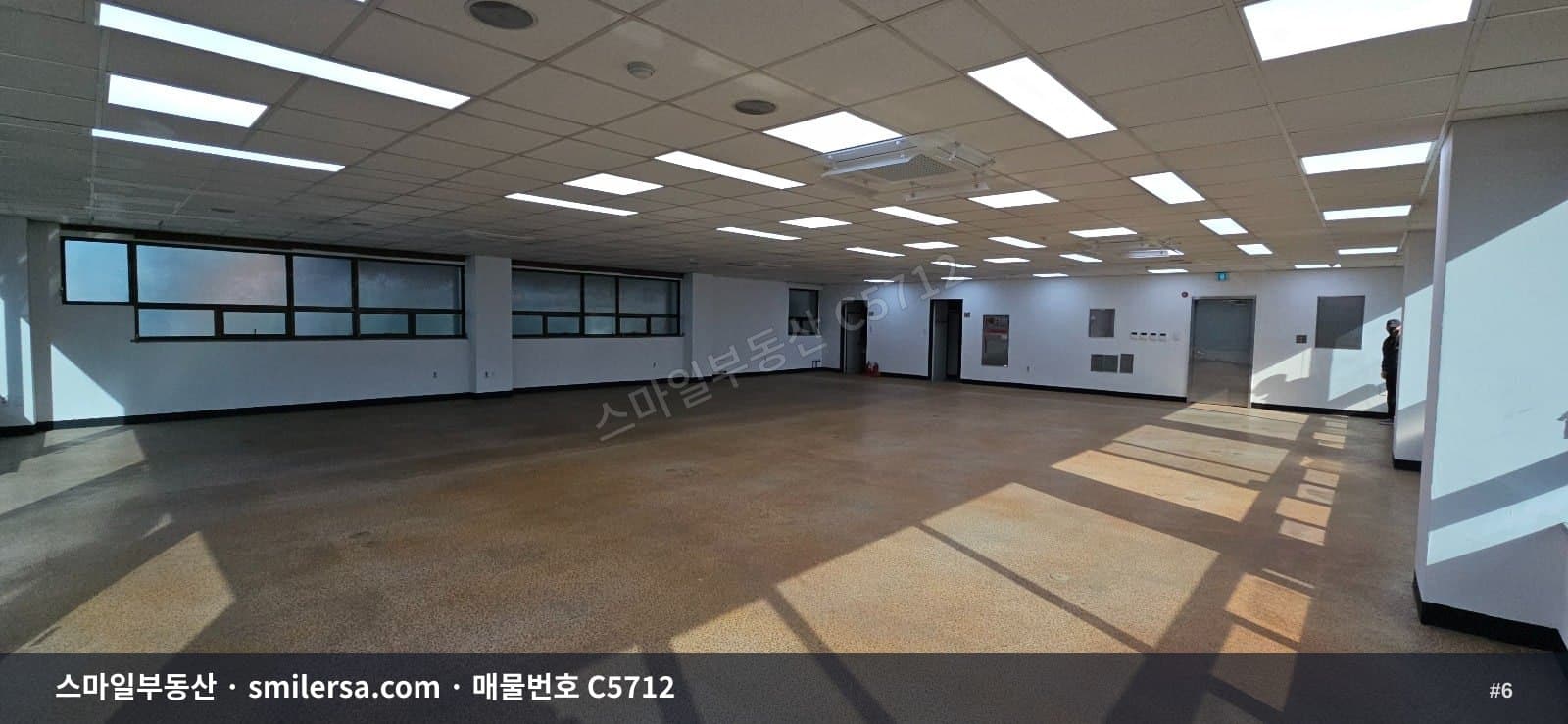 양정역 인근 대로변 깔끔한 대형 사무실 82평 썸네일 6