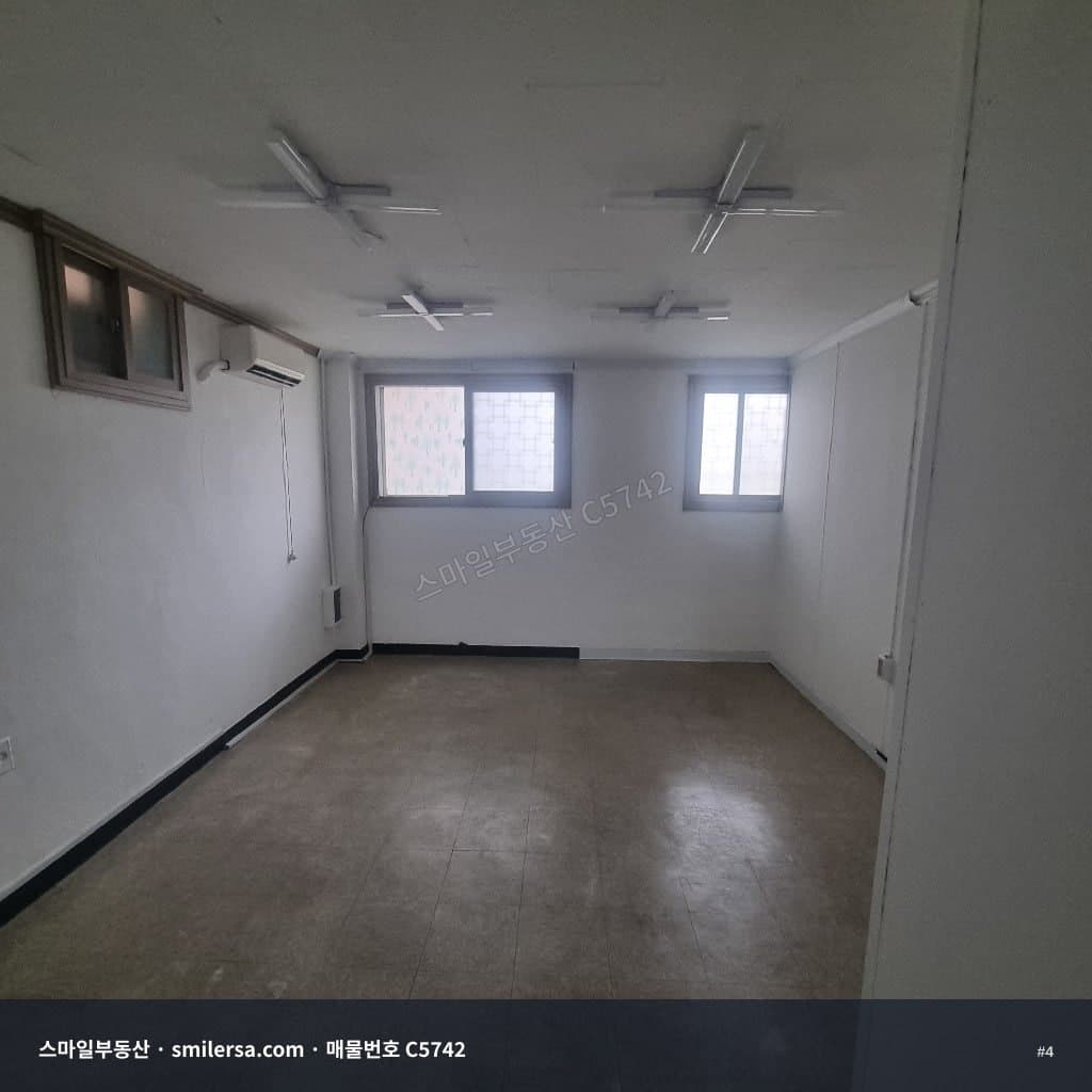 대연동 유엔공원 인근 대형 창고 건물 임대 썸네일 4