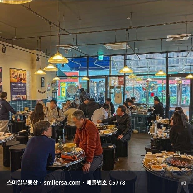 중앙동 부산우체국 인근 코너 식당, 역세권 사무실 밀집 상권 썸네일 3