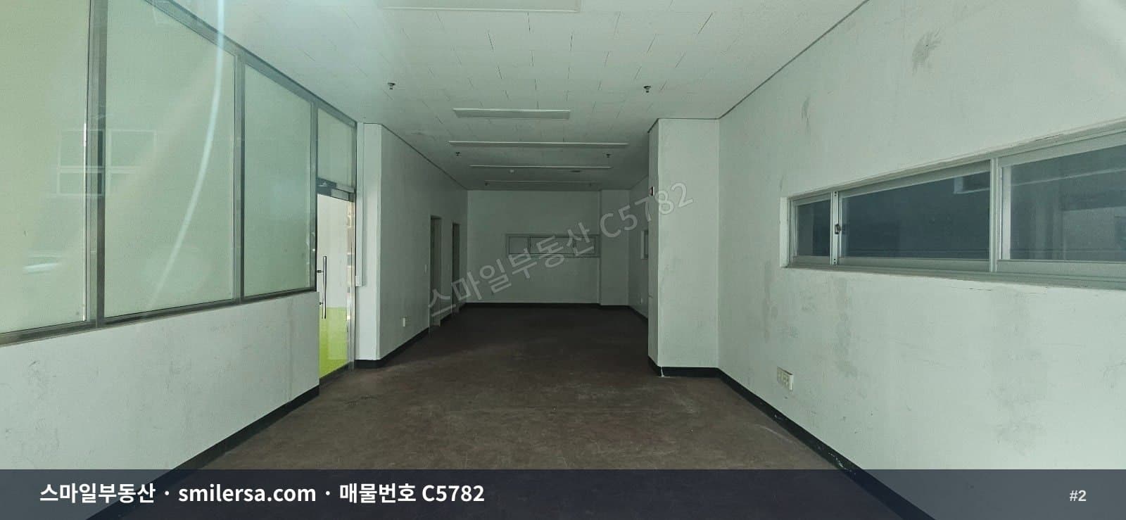 문현동 국제금융센터 2번출구 인근 깔끔한 1층 상가 썸네일 2
