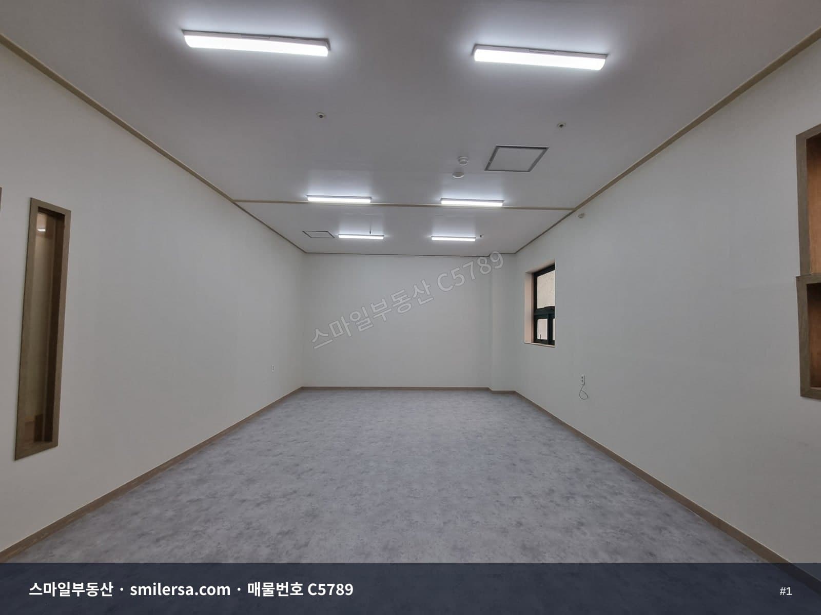 부산광역시 동구 초량동 사무실 내부 사진 C5789