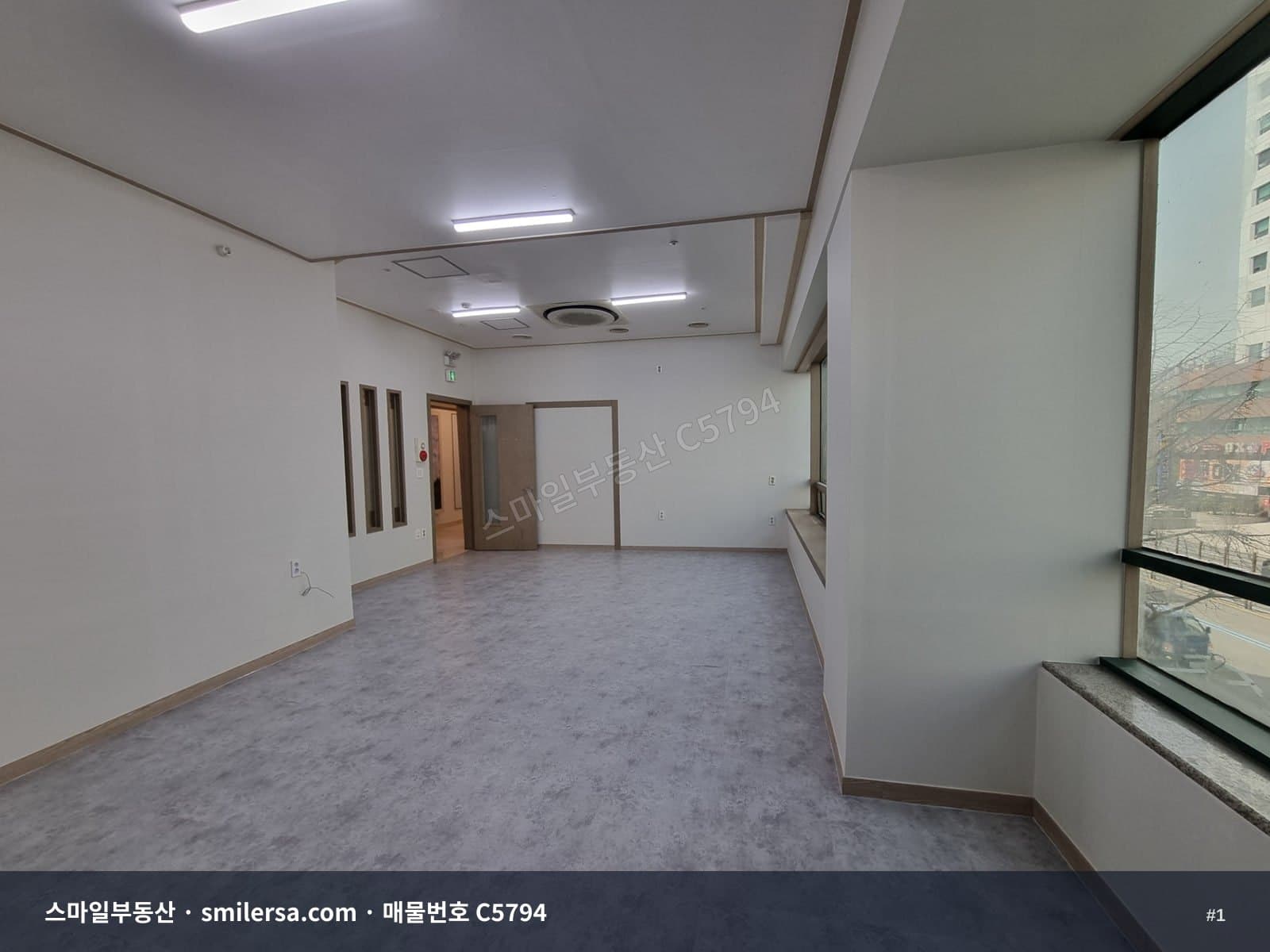 부산광역시 동구 초량동 사무실 내부 사진 C5794
