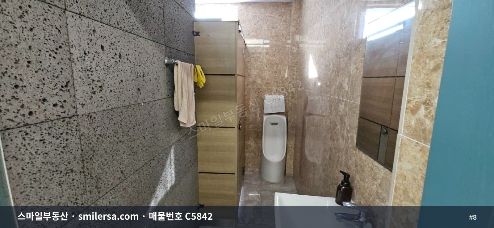 양정역 인근 동평로변 90평 상가, 광고 효과 좋은 4층 공간 썸네일 8