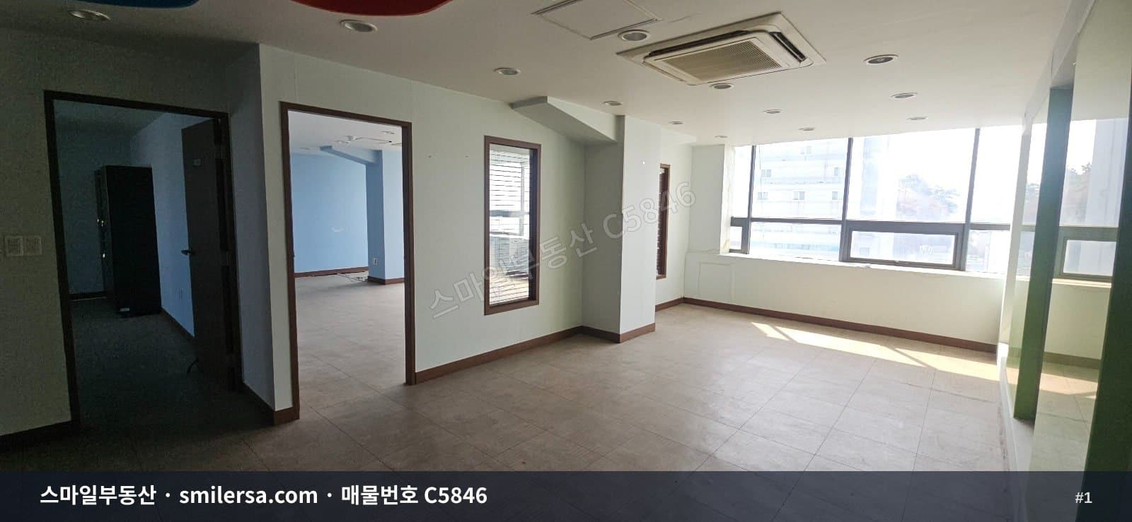 부산광역시 동구 범일동 사무실 내부 사진 C5846