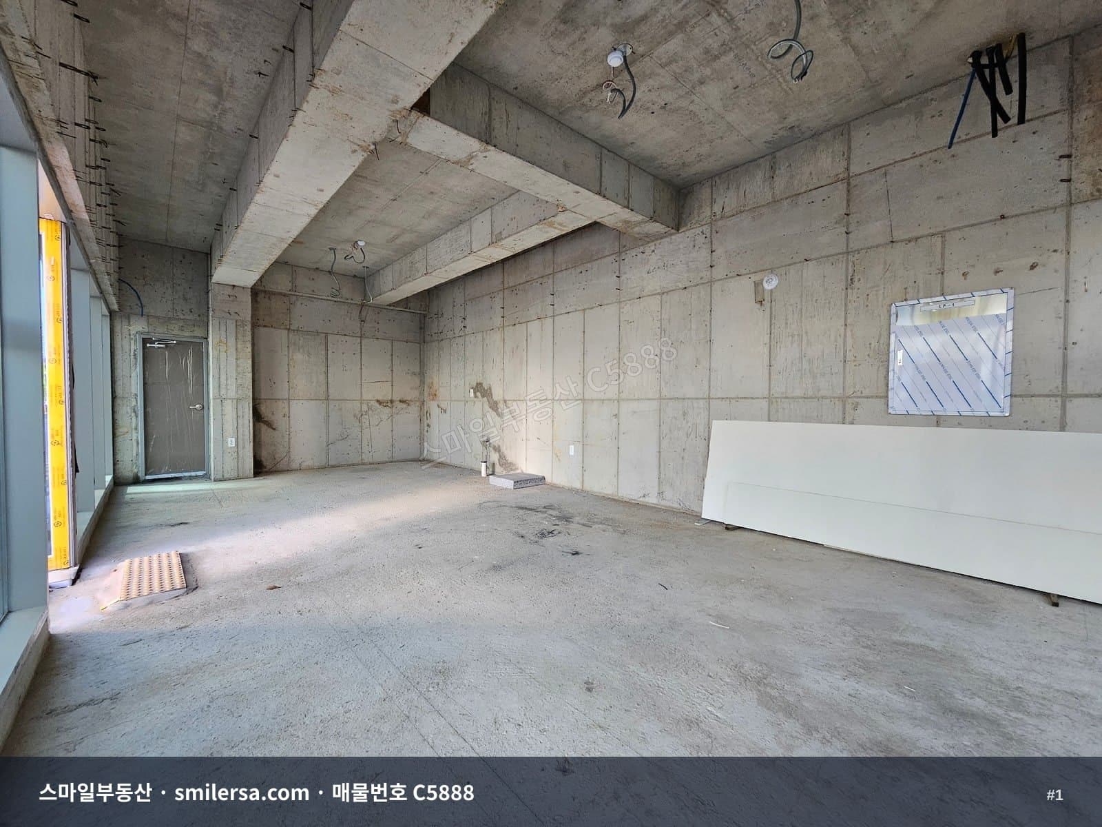 부산광역시 부산진구 전포동 상가 내부 사진 C5888