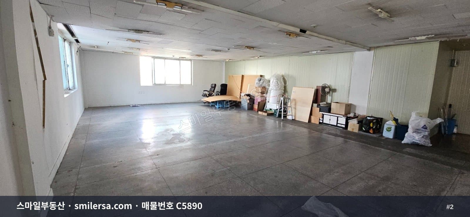 전포 공구길 인근 신축 건물 3층 사무실 40평 썸네일 2