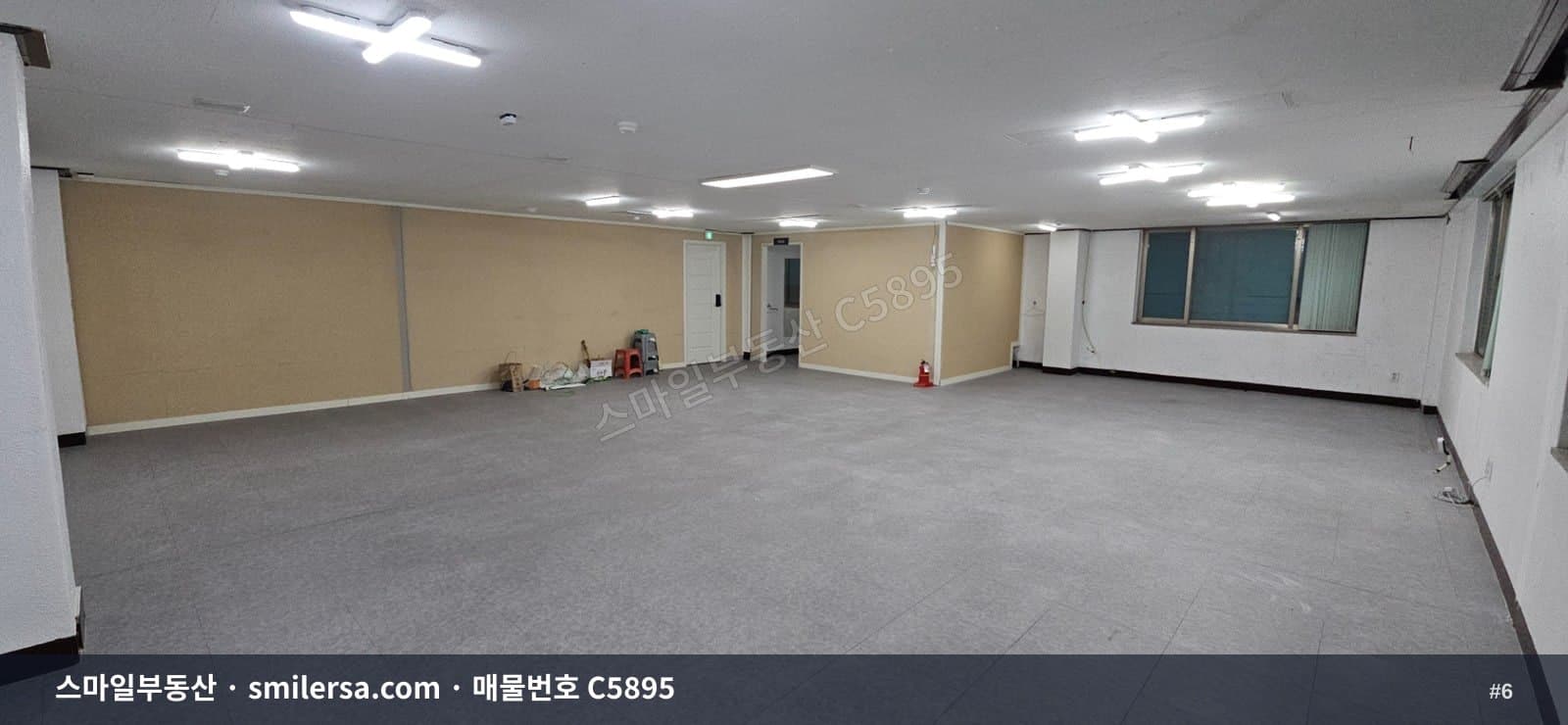 범내골역 인근 관리잘된 사무실, 룸있는 40평 월세 썸네일 6