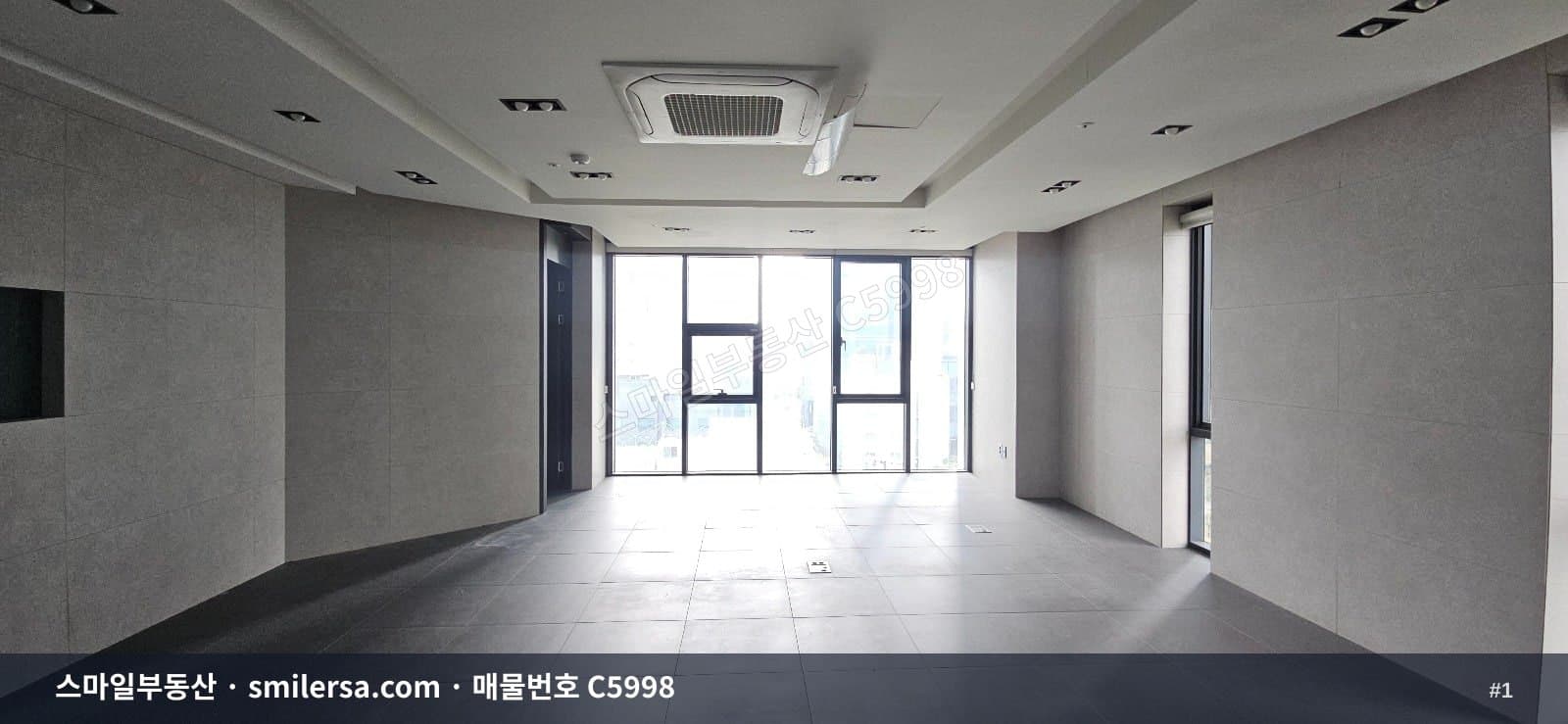 해운대 부민병원 인근 깔끔한 중대형 사무실 68평 - 1