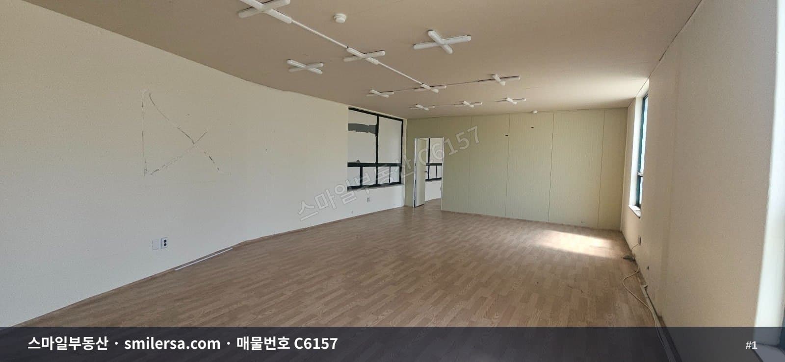 수안역 인근 소형 사무실, 2층 30평 월세 매물 - 1