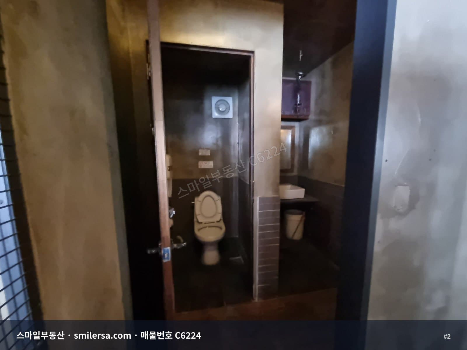 서면 상상마당 인근 3층 상가 C6224 썸네일 2