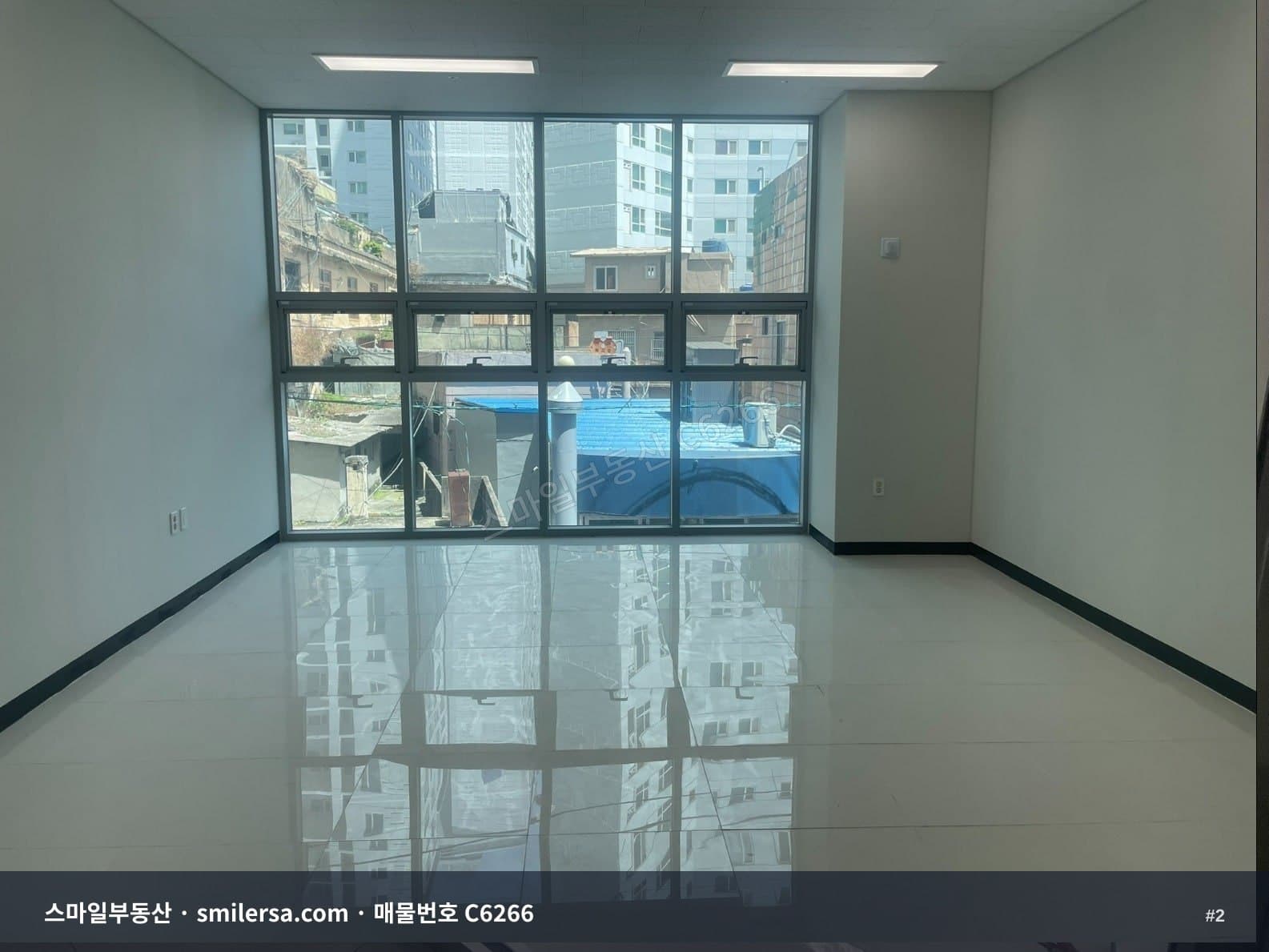 범천동 대로변 아파트 2층 상가, 중앙시장 정류장 바로 앞 썸네일 2