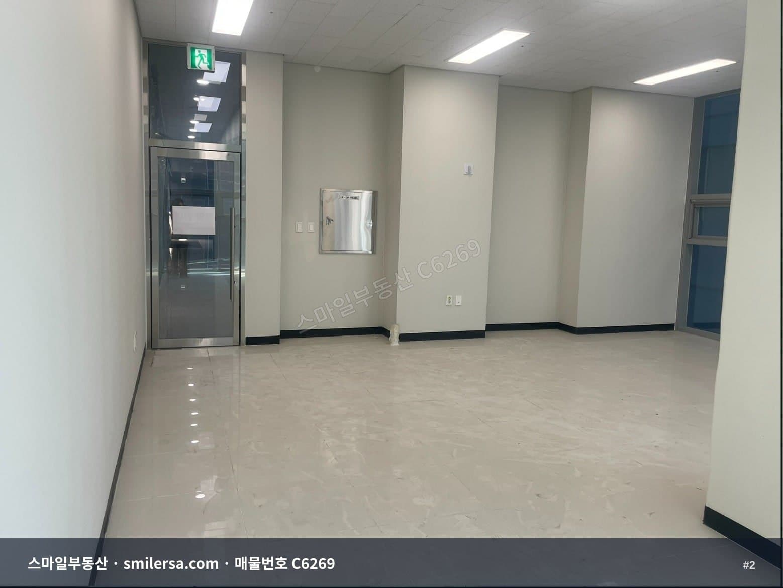 범천동 대로변 아파트 2층 상가, 무권리 월세 매물 썸네일 2