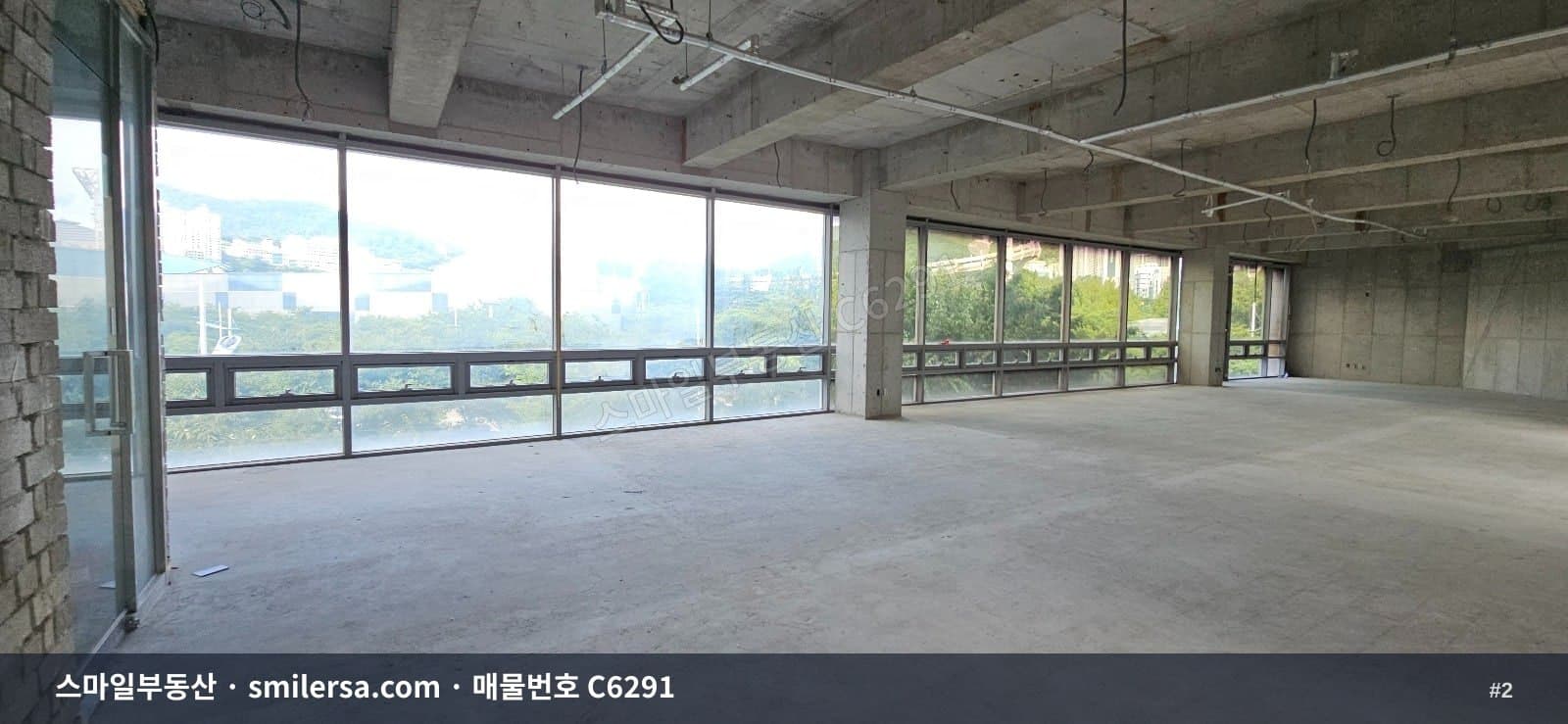 사직동 종합운동장로 인근 74평 학원·사무실 | 역세권 대로변 접근성 썸네일 2