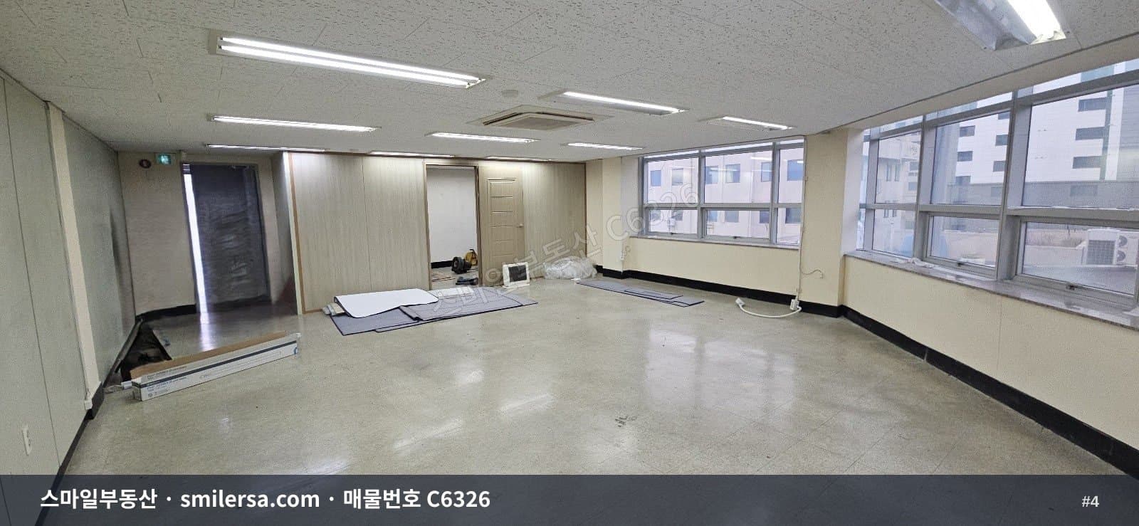 서면역 12번출구 역세권 깔끔한 30평 사무실 썸네일 4