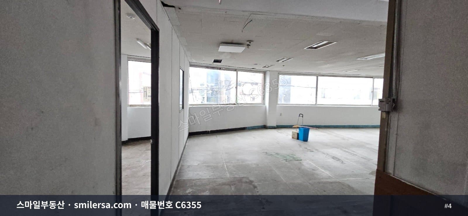 미남역 인근 온천동 주택가 도로변 코너 중형사무실 썸네일 4