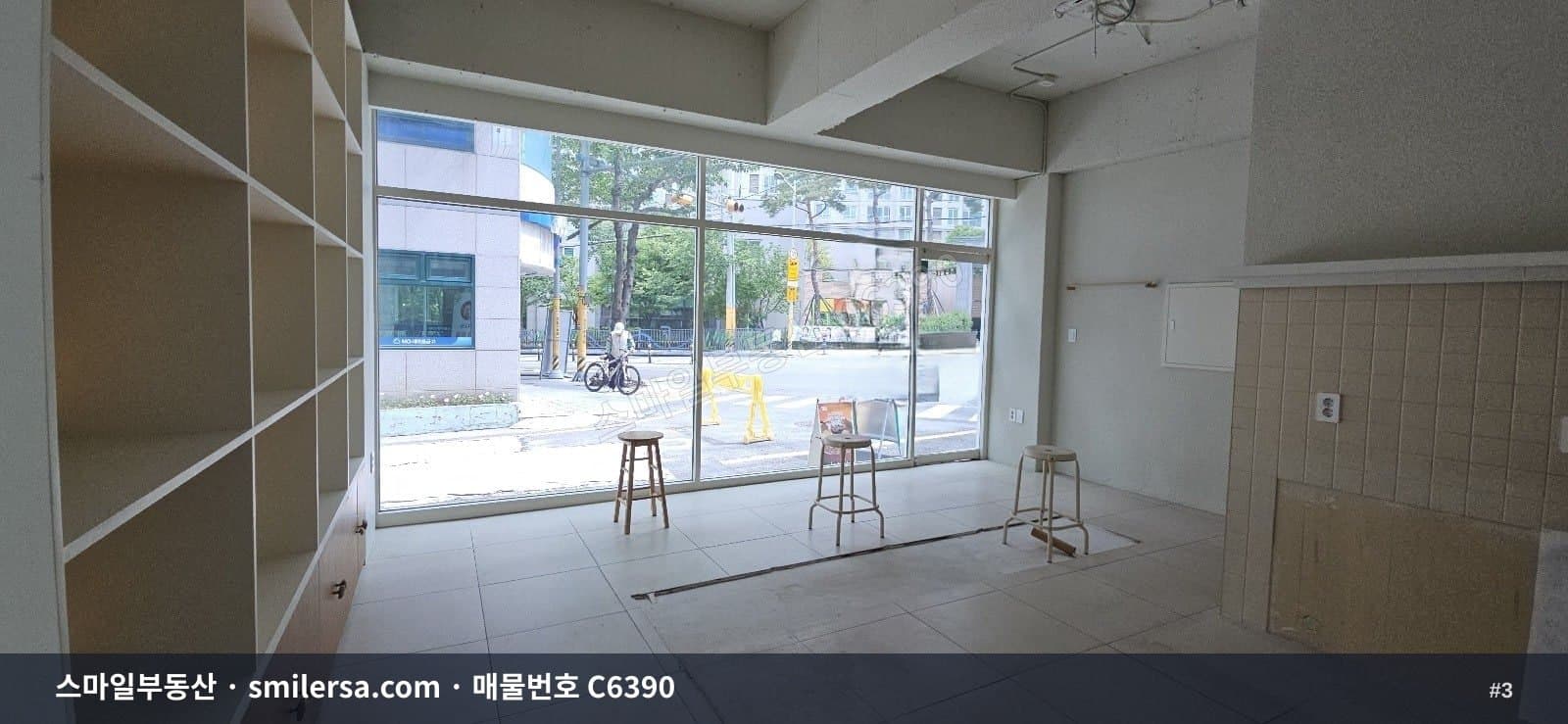 연산초등·연산롯데 데시앙 인근 1층 도로변 상가 썸네일 3